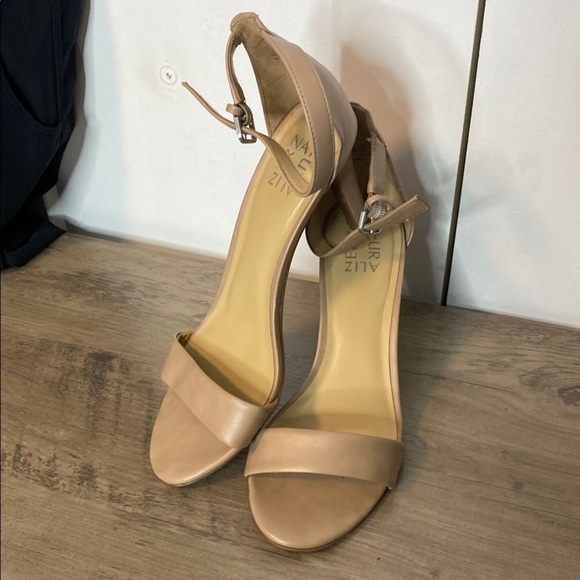 Naturalizer | Leah Beige Open-Toe Heels - 8.5 - Picture 1 of 8